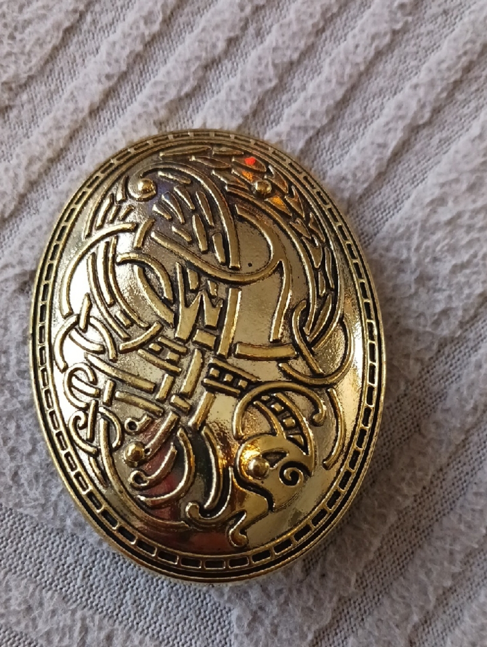 Gold-Tone Celtic Oval Brooch Pin